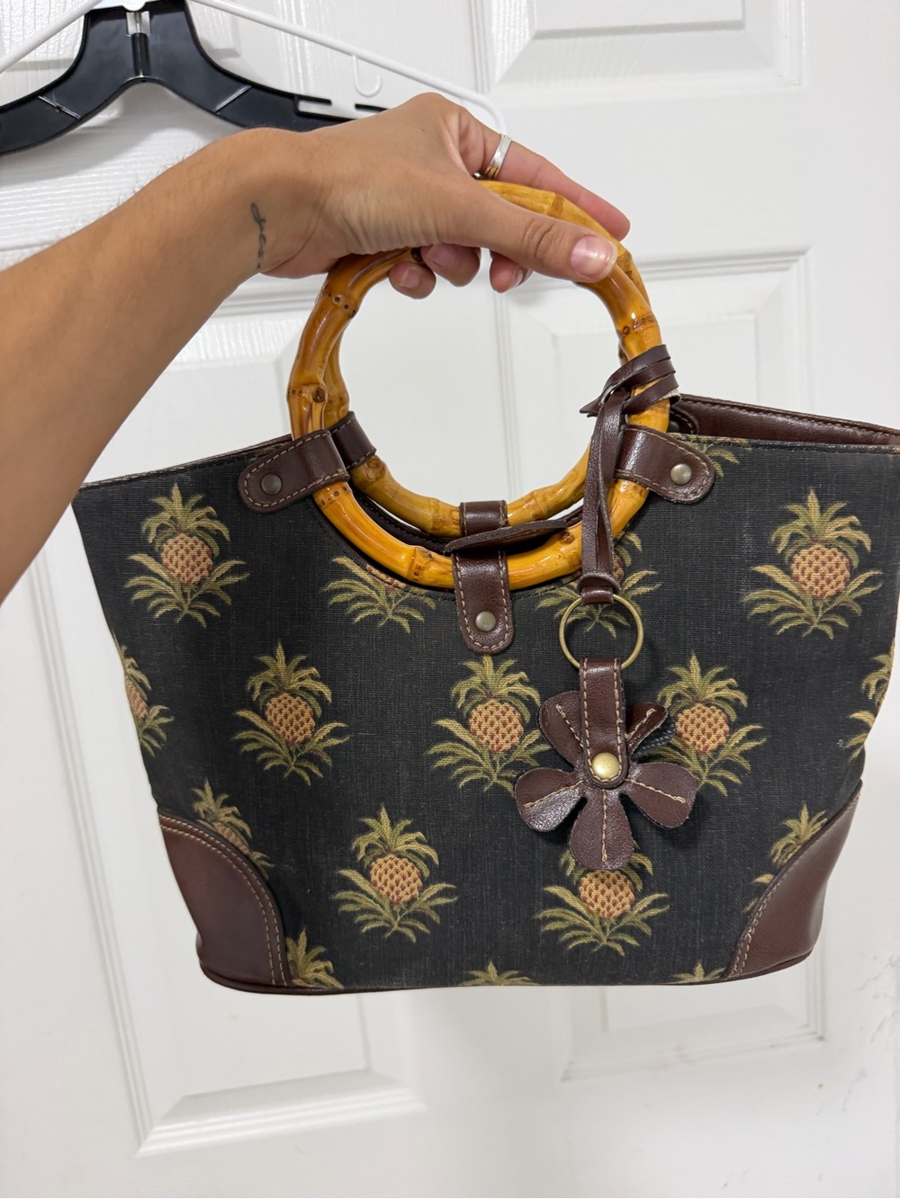 Canvas Pineapple Print Tote with Bamboo Handles - Black/Brown
